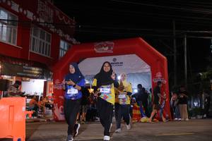 BIB: 3512, 4004
                            <button type="button" onclick="openModal(26263059)" class="btn btn-primary btn-sm float-right btn-popup" data-toggle="modal" data-target=".modal-high-quality">
                        <i class="fas fa-shopping-cart"></i> Add to Cart
                    </button>
                                            <button type="button" onclick="isThisMe(26263059, true)" class="btn btn-success btn-sm float-right btn-popup btn-isme hidden" data-toggle="tooltip" data-placement="bottom" title="นี่คือรูปของคุณใช่ไหม คลิกที่นี่เพื่อเอาเข้าอัลบั้ม">
                        <i class="fas fa-plus"></i> Add to album
                    </button>
                    <button type="button" onclick="isThisMe(26263059, false)" class="btn btn-warning btn-sm float-right btn-popup btn-isnotme hidden">
                        <i class="fas fa-ban"></i> Remove from album
                    </button>